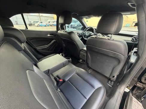 Used 2018 Mercedes-Benz GLA 250 image 18