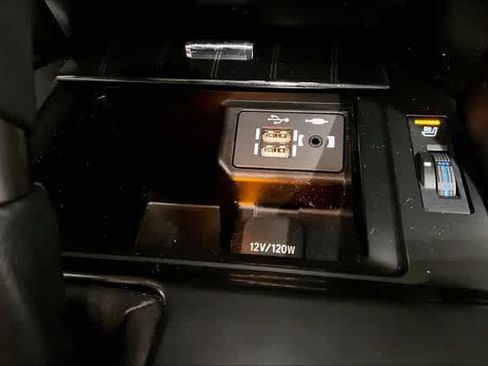 Certified 2023 Lexus GX 460 Premium w/ Premium Package AWD/4WD image 16