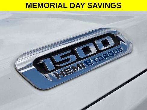 Used 2022 RAM 1500 Big Horn AWD/4WD image 32