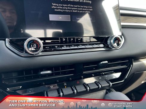 New 2026 GMC Canyon Elevation w/ Convenience Package image 30