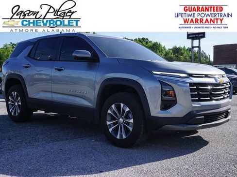 Used 2025 Chevrolet Equinox LT w/ Safety and Technology Package FWD image 1