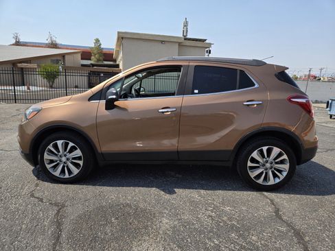 Used 2017 Buick Encore Preferred image 2