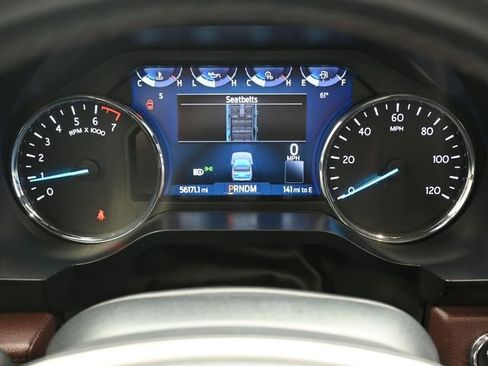 Used 2022 Ford Expedition Max Limited image 13