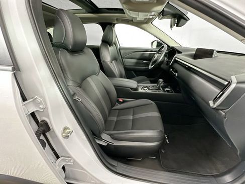 Used 2023 MAZDA CX-50 2.5 S w/ Preferred Plus Pkg image 25