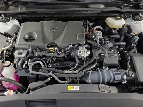 Used 2025 Toyota Camry LE FWD image 13