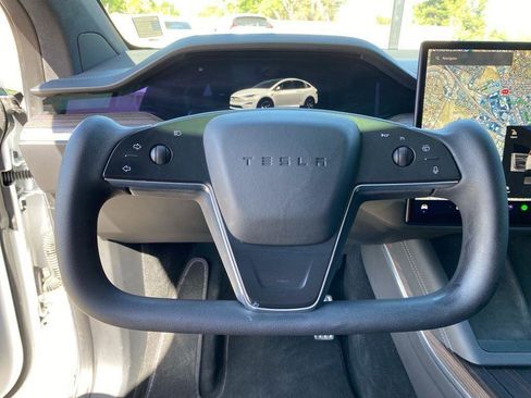 Used 2022 Tesla Model X AWD/4WD image 15