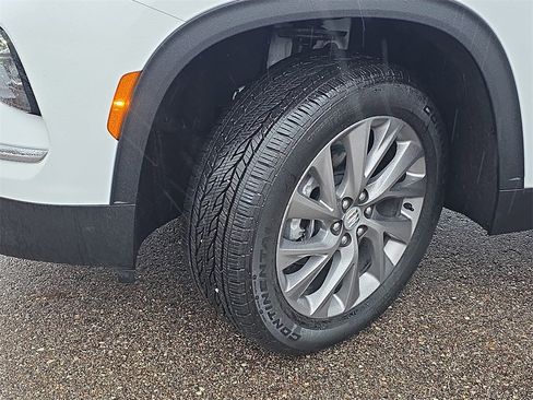 New 2026 Buick Enclave Preferred image 33