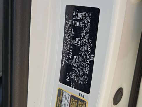 Used 2023 Kia Soul LX w/ LX Technology Package FWD image 19