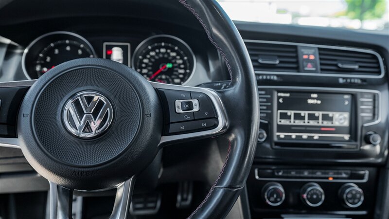 Used 2017 Volkswagen GTI Sport FWD image 29