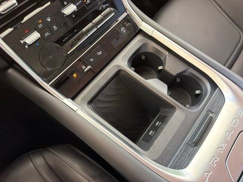 Used 2025 Nissan Armada SV AWD/4WD image 26