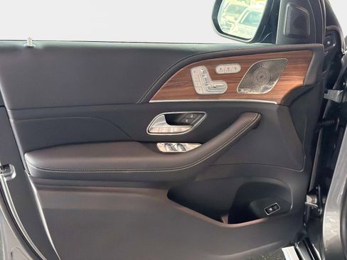 New 2026 Mercedes-Benz GLE 53 AMG 4MATIC image 17
