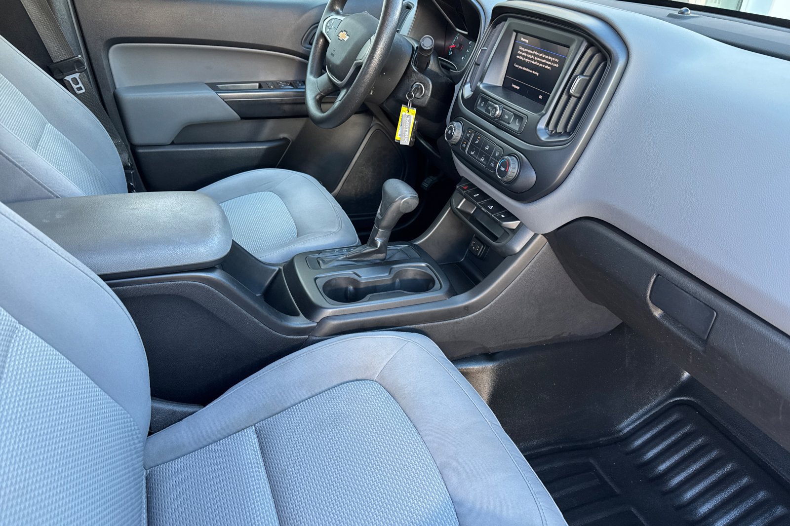 Used 2020 Chevrolet Colorado W/T w/ WT Convenience Package AWD/4WD image 15
