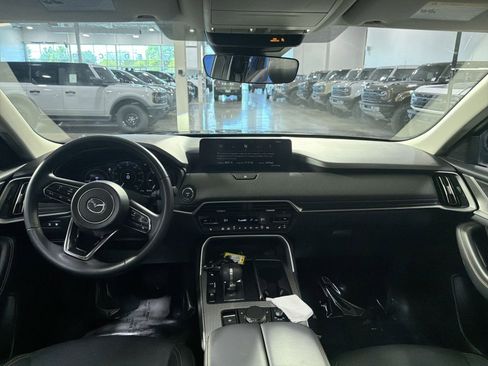 Used 2024 MAZDA CX-90 Plug-In Hybrid w/ Preferred AWD/4WD image 22