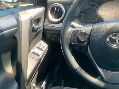 Used 2018 Toyota RAV4 XLE w/ Plus Extra Value Package FWD image 15