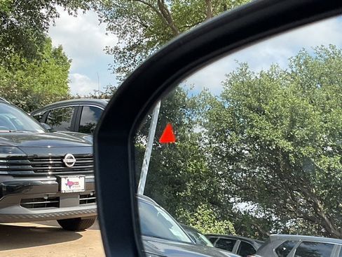 New 2026 Nissan Kicks S FWD image 16