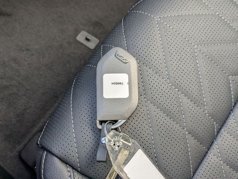 New 2025 Kia Telluride SX X-Line image 36