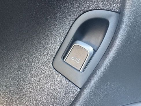 Used 2016 Audi A4 Premium Plus w/ Technology Package image 20