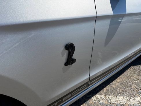 Used 2014 Ford Mustang Shelby GT500 w/ Equipment Group 821A RWD image 10