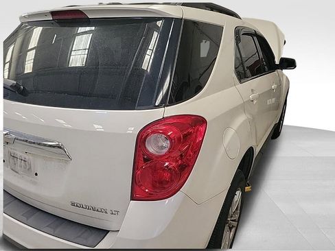 Used 2015 Chevrolet Equinox LT w/ Power Convenience Package FWD image 3