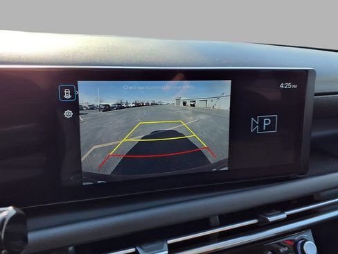 Used 2025 Hyundai Tucson SEL FWD image 6