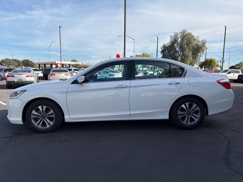 Used 2014 Honda Accord LX image 5