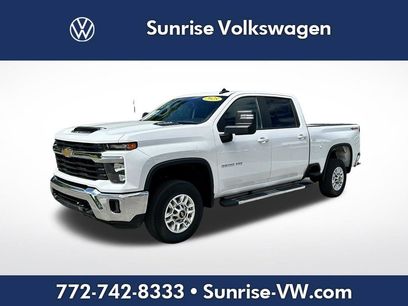 Used 2025 Chevrolet Silverado 2500 LT w/ Convenience Package
