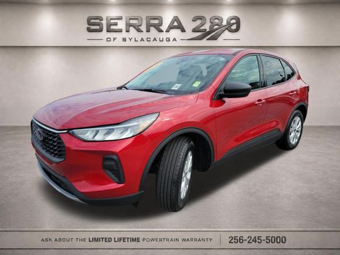 Used 2026 Ford Escape Active w/ Tech Pack #1 FWD image 3