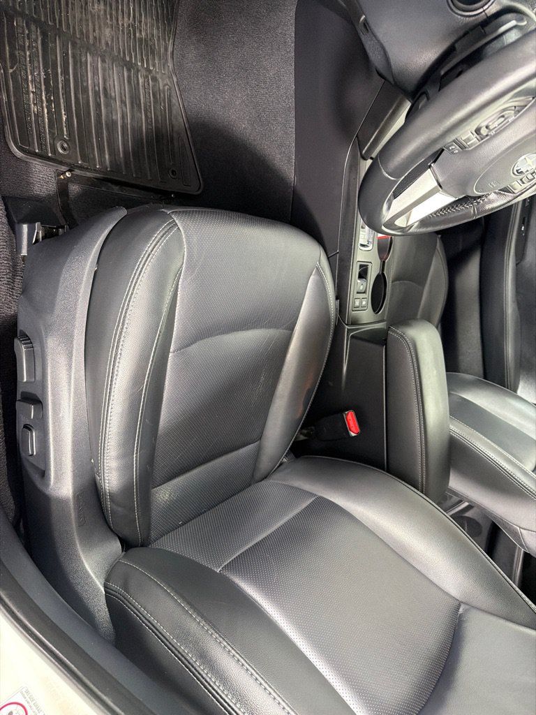 Used 2015 Subaru Outback 2.5i Limited AWD/4WD image 12