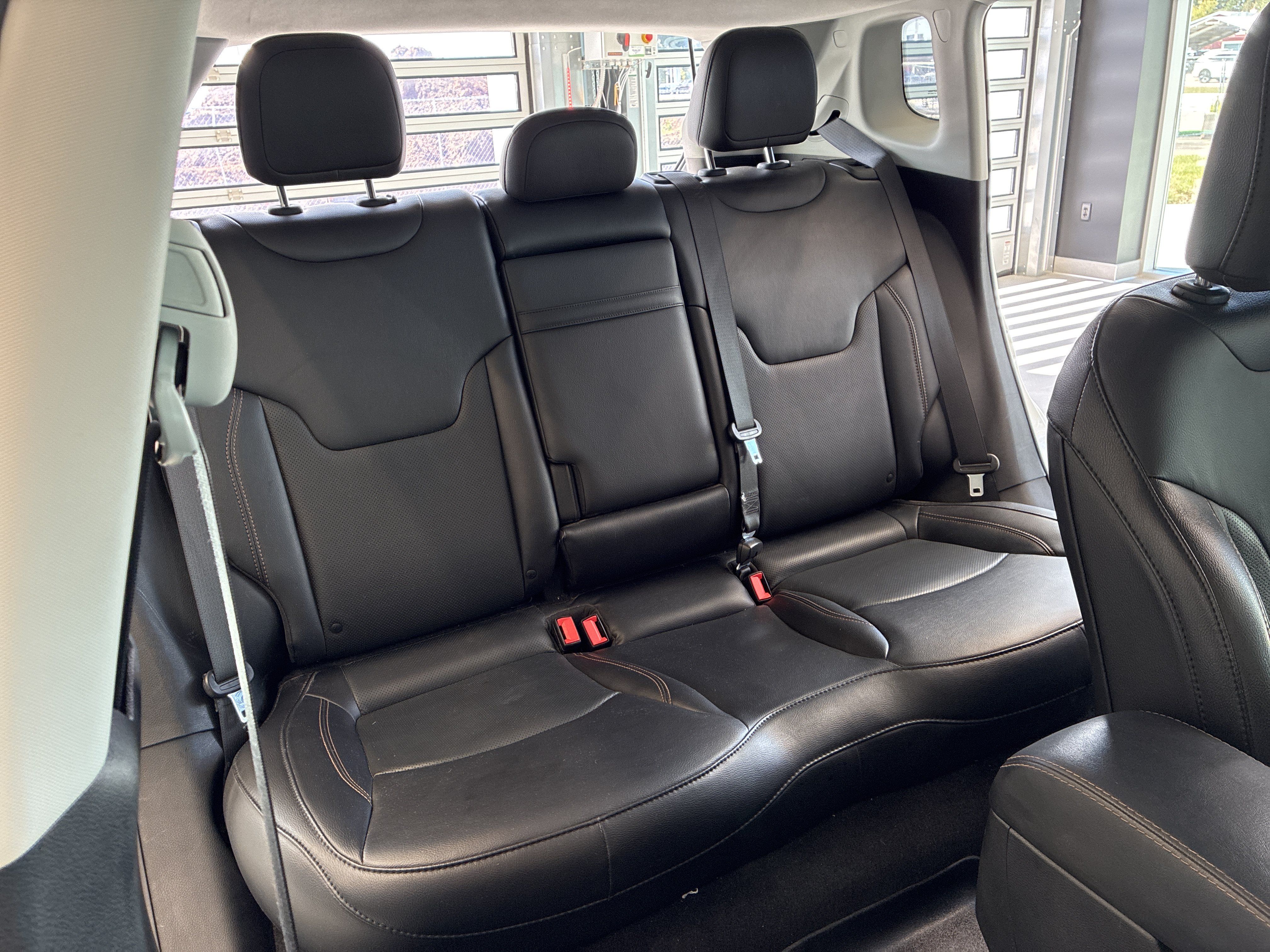 Used 2019 Jeep Compass Limited w/ Safety & Security Group AWD/4WD image 13