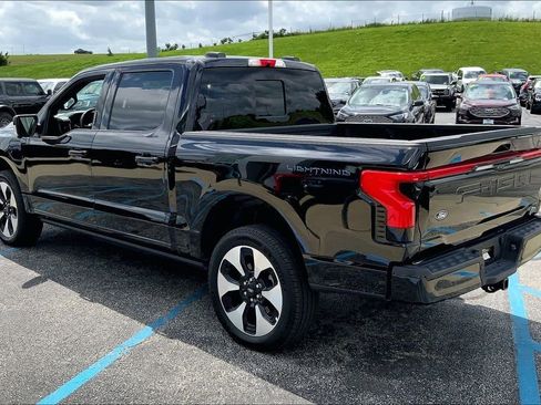 Used 2025 Ford F150 Lightning Platinum AWD/4WD image 2