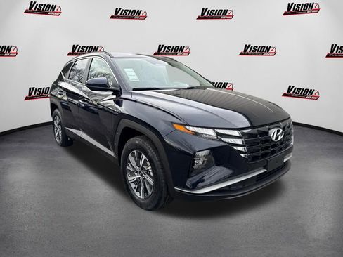 Used 2024 Hyundai Tucson Blue AWD/4WD image 3
