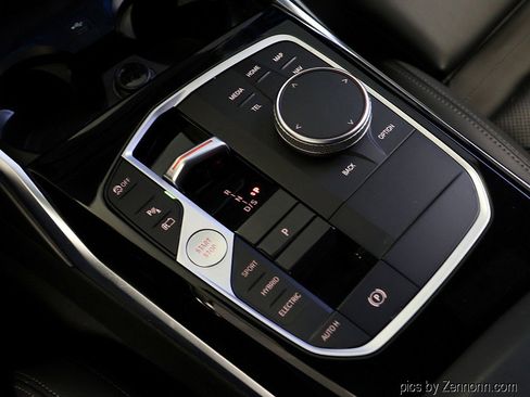 Certified 2023 BMW 330e xDrive w/ Premium Package image 24