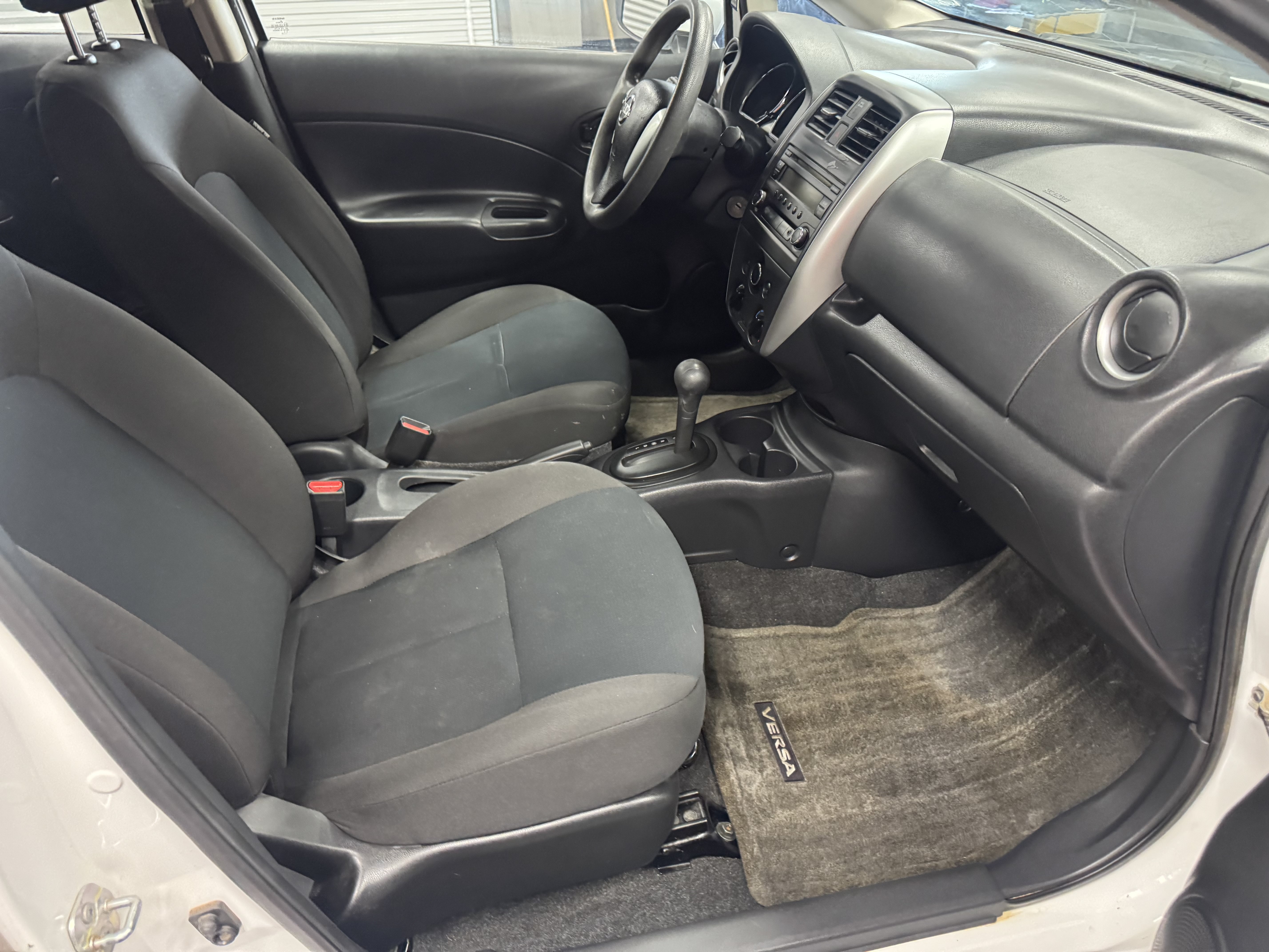 Used 2015 Nissan Versa Note S Plus FWD image 11
