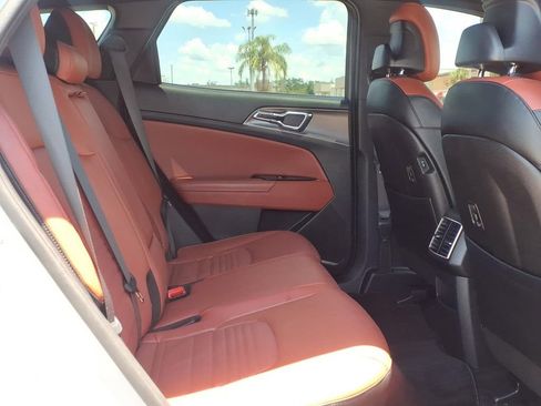 Used 2023 Kia Sportage SX FWD image 16