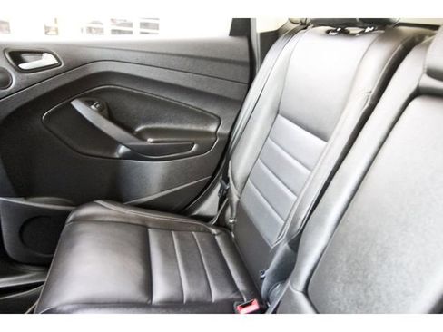 Used 2014 Ford Escape SE w/ Equipment Group 201A FWD image 11