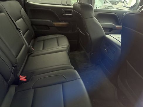 Used 2015 Chevrolet Silverado 1500 LTZ image 9