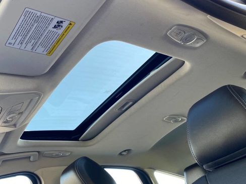 Used 2013 Ford Focus SE image 25