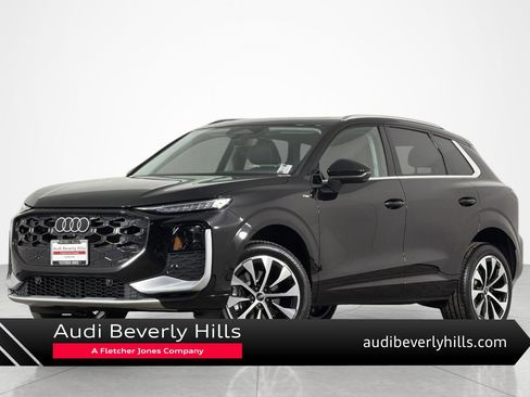 New 2026 Audi Q3 quattro 2.0T AWD/4WD image 1