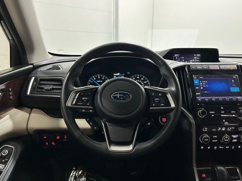 Used 2019 Subaru Ascent Touring AWD/4WD image 15