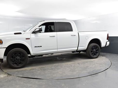 Used 2022 RAM 2500 Laramie w/ Night Edition image 6