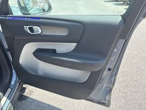 Used 2020 Volvo XC40 T5 Inscription AWD/4WD image 4