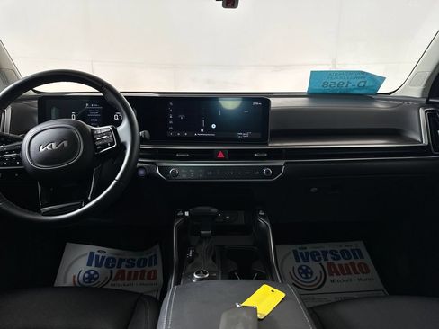 Used 2024 Kia Sorento S w/ Panoramic Sunroof Package AWD/4WD image 31