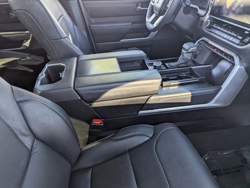 Used 2025 Toyota Tundra Platinum image 12