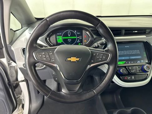 Used 2021 Chevrolet Bolt LT FWD image 14