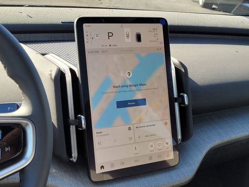 New 2026 Volvo EX30 Plus w/ Protection Package Premier image 18