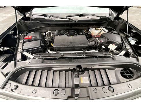 Used 2024 Chevrolet Silverado 1500 LT Trail Boss w/ LT Trail Boss Premium Package image 10