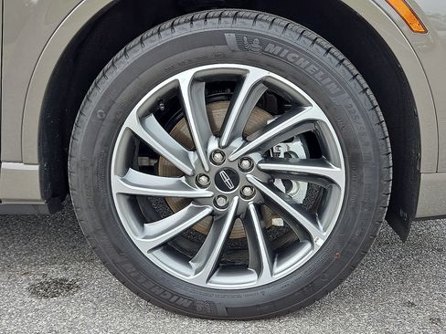 Used 2025 Lincoln Corsair Grand Touring w/ Equipment Group 301A AWD/4WD image 7