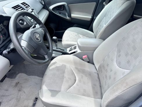 Used 2011 Toyota RAV4 2WD w/ Base L4 Extra Value Pkg image 5