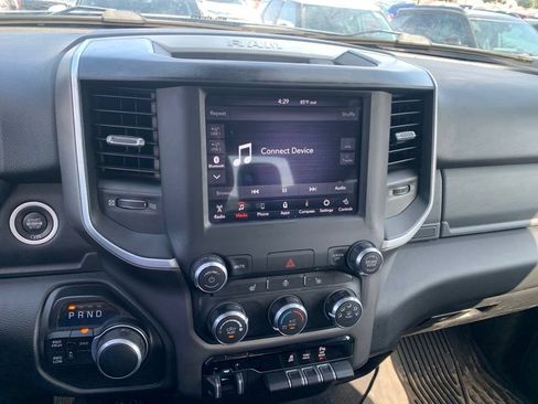 Used 2020 RAM 2500 Big Horn w/ Level 1 Equipment Group AWD/4WD image 16