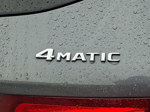 Used 2019 Mercedes-Benz GLC 350e GLC 350e image 36